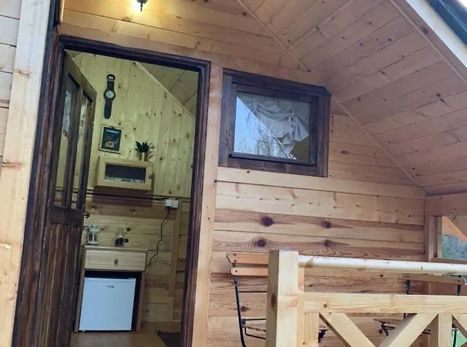 Oaza Mira, Kokin Brod Appartement