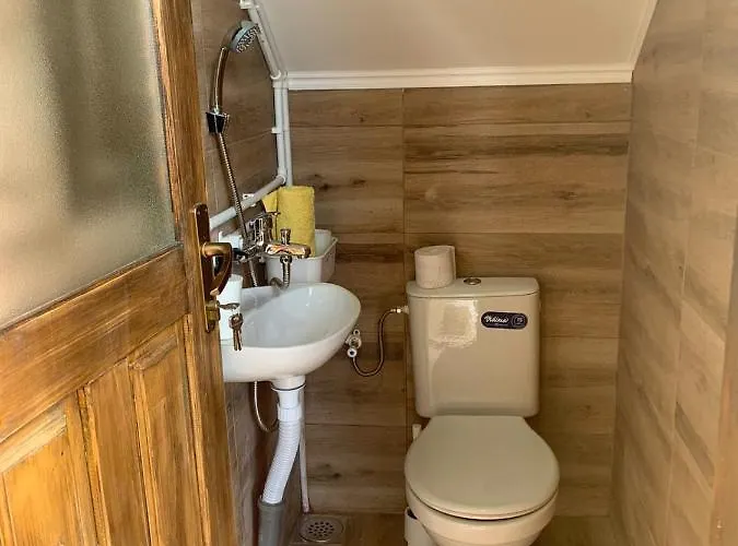 Oaza Mira, Kokin Brod Appartement