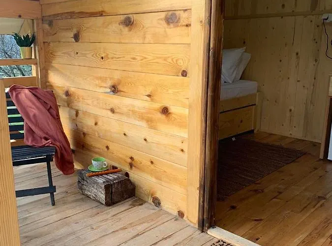 Oaza Mira, Kokin Brod Appartement *